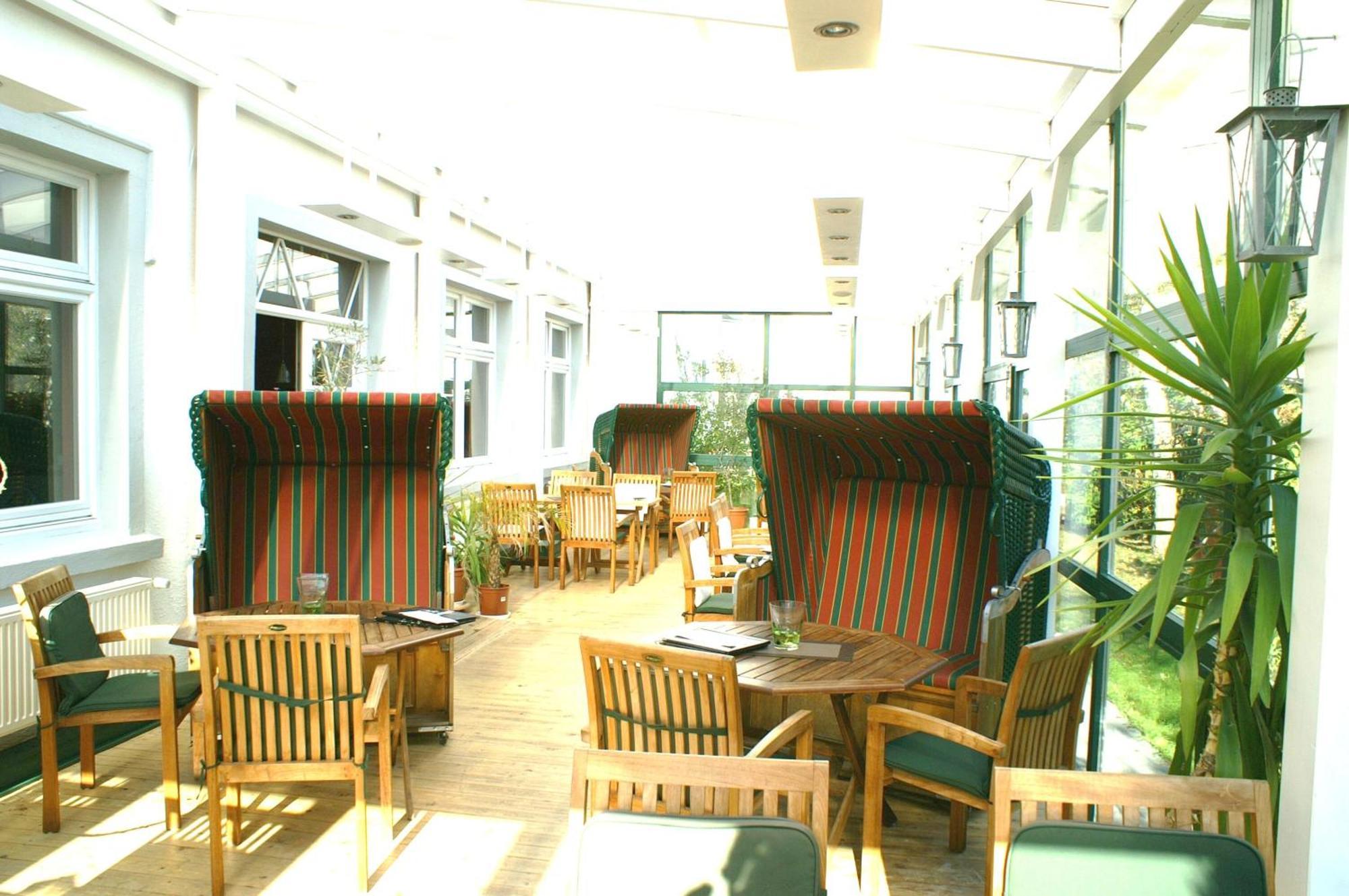 Hotel Strandpavillon バーベ エクステリア 写真